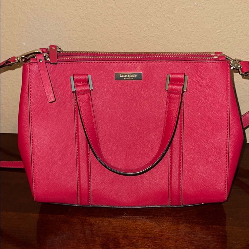 Kate Spade red small Loden cross body purse
